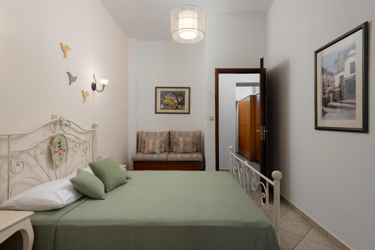 Aura Traditional Apartment Prinés Exteriér fotografie